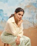 nikhila-vimal-new-look-and-makeup-trend-photos-006