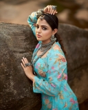 nikhila-vimal-new-style-dress-photos-001