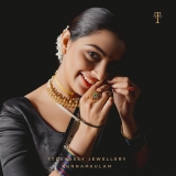 nikhila-vimal-photo-gallery-hd-new-001