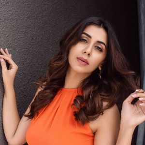 1_nikki-galrani-photos-new-007