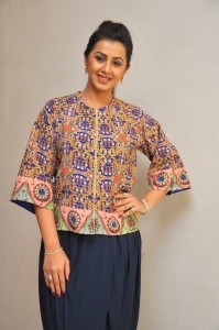 nikki-galrani-23149077050414