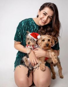 nikki-galrani-christmas-photoshoot-005