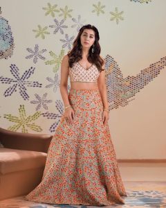 nikki-galrani-images-002