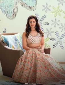 nikki-galrani-images-004