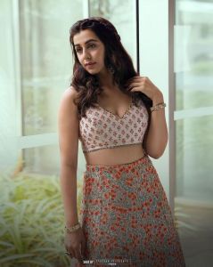 nikki-galrani-images-005