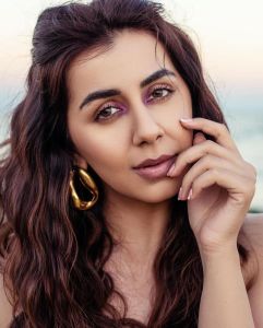 nikki-galrani-images-010