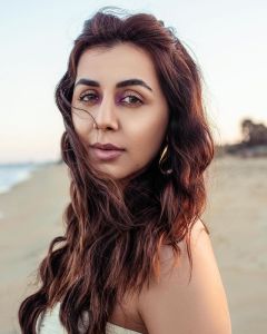 nikki-galrani-images-012