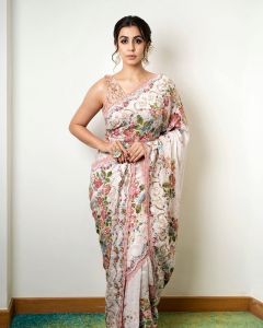 nikki-galrani-images-saree-001