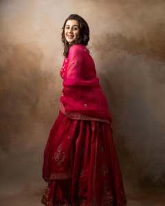 nikki-galrani-latest-glamour-photos-009