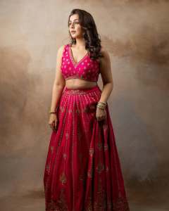 nikki-galrani-latest-glamour-photos-010