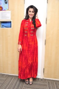 nikki-galrani-latest-images-0932-0057