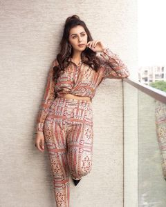 nikki-galrani-latest-pictures-008