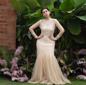 nikki-galrani-new-photos-002
