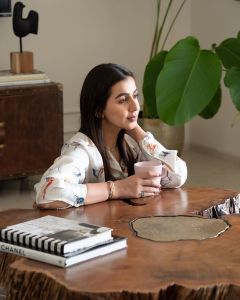 nikki-galrani-photos-new021-004