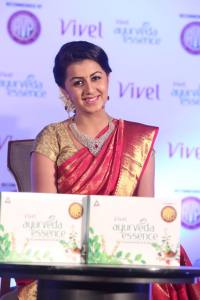 nikki-galrani-pics7794