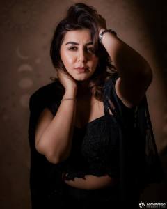 nikki-galrani-travel-photos-011