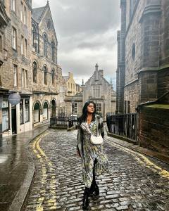 nimisha-sajayan-glamour-photos-004