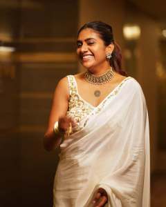 nimisha-sajayan-in-white-saree-with-ornaments-and-makeup-ideas-photos-009