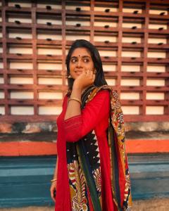 nimisha-sajayan-latest-photo-shoot-pics-0123-006