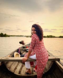 nimisha-sajayan-latest-photo-shoot-pics-0123-013