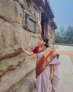 nimisha-sajayan-latest-photos-in-new-style-009