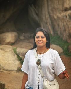 nimisha-sajayan-latest-photos-in-new-style-012