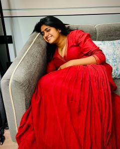 nimisha-sajayan-latest-photos-in-new-style