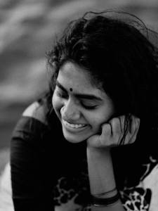 nimisha-sajayan-latest-trending-photos-001