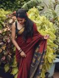 nimisha-sajayan-in-beautiful-checks-saree-with-blouse-style-ideas-photos-003