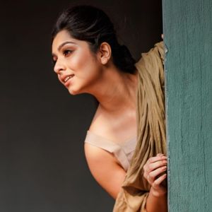 1_niranjana-anoop-latest-photos-002