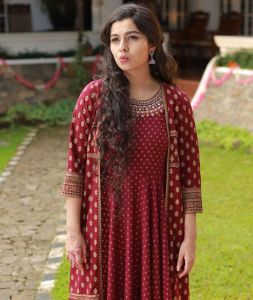 Malayalam-actress-Niranjana-Anoop-onam-photos