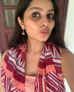 actress-niranjana-anoop-photos-latest-010