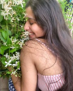 niranjana anoop images new3421-002