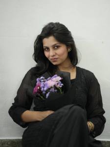 niranjana-anoop-in-black-kurti-with-palazzo-pants-photos-004