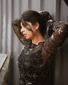 niranjana-anoop-in-jeans-with-trending-top-style-photos-008