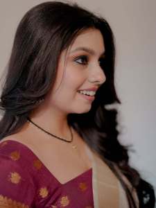 niranjana-anoop-in-onam-saree-and-blouse-style-photos
