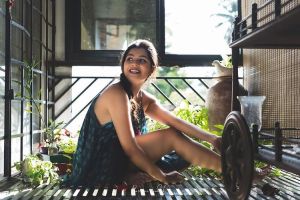 niranjana-anoop-modern-dress-photos-001