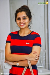 niranjana anoop new images-004
