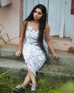 niranjana-anoop-new-photos-001