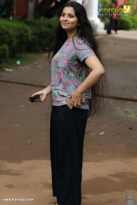 niranjana-anoop-photos-111-02689