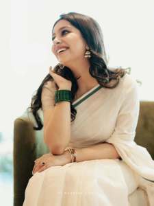 niranjana-anoop-photoshoot-latest-015
