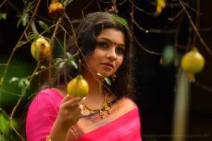 niranjana-anoop-stills-888-00150