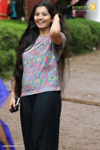 niranjana-anoop-stills-990-0019