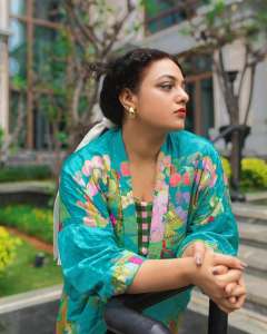 nithya-menen-in-flower-printed-shrug-dress-photos-002