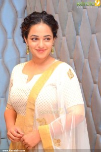 nithya-menen-latest-photos-102-00146