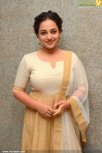 nithya-menen-latest-pics-258-00140