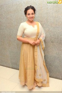 nithya-menen-latest-pics-369-0058