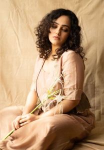 nithya-menon-latest-photoshoot-pics.webp-001