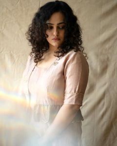 nithya-menon-latest-photoshoot-pics.webp-004