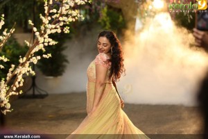 nithya-menon-latest-pictures-458-00339